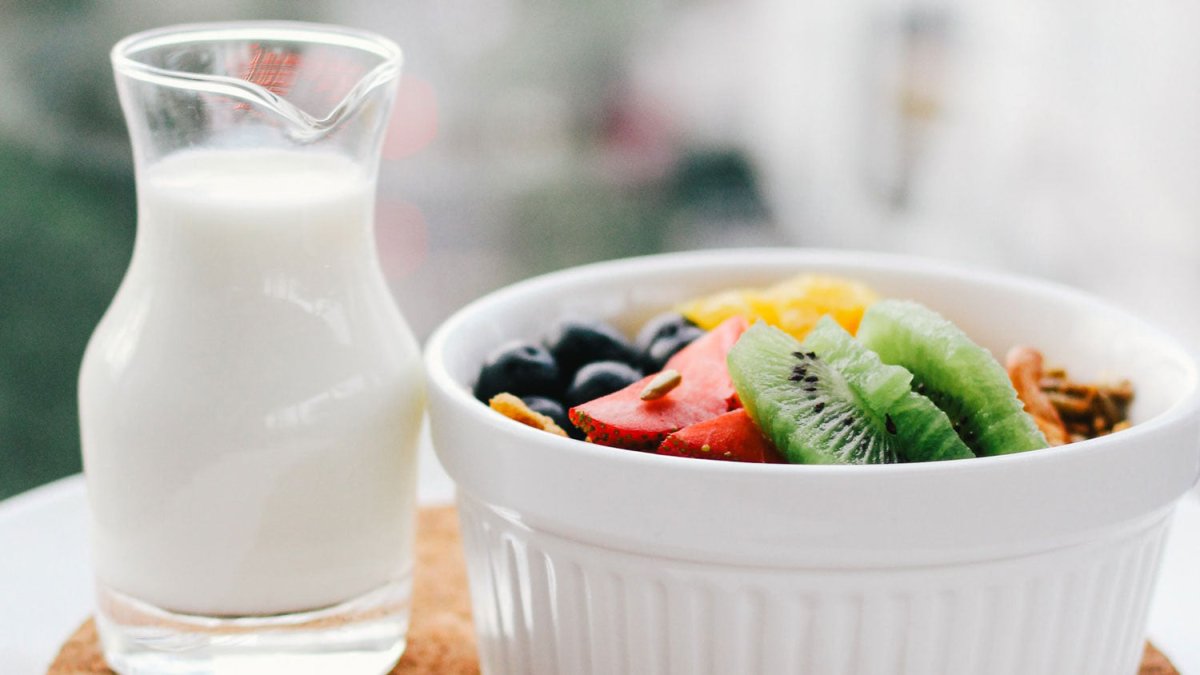 "Gut Health : How Probiotics and Prebiotics Can Boost Your Health and Happiness"